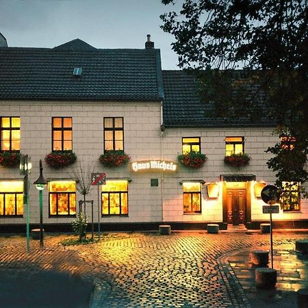 Landhaus Michels Garni Карст Экстерьер фото